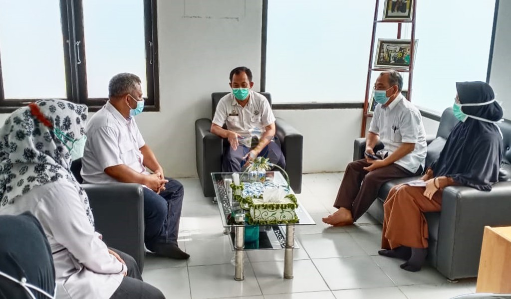 lajebol-anduk-terapung-kampung-samburakat-79 image